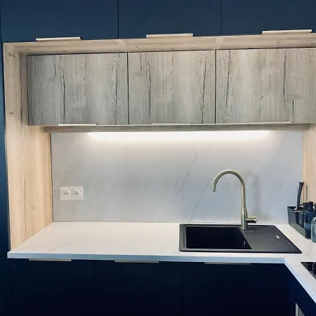 Apartment Les Vignes Vierges By Interhome Hyeres