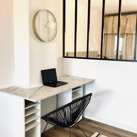 Les Vignes Vierges By Interhome Apartment